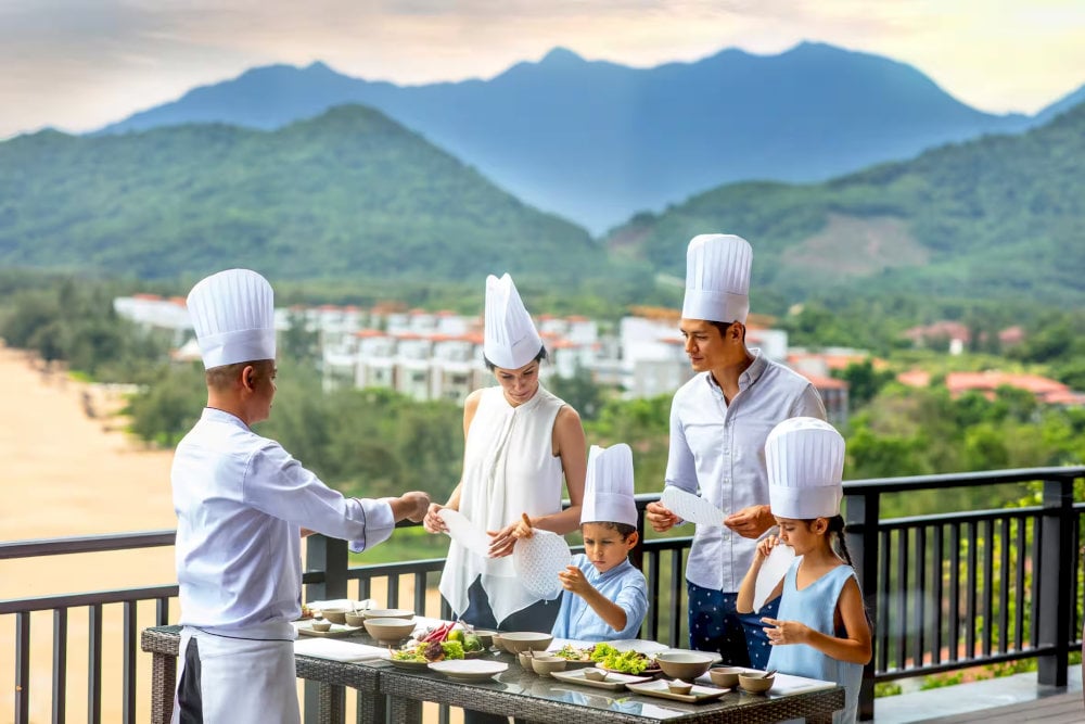 These hands-on experiences offer a deeper appreciation of Hue’s heritage and are fun for both adults and children